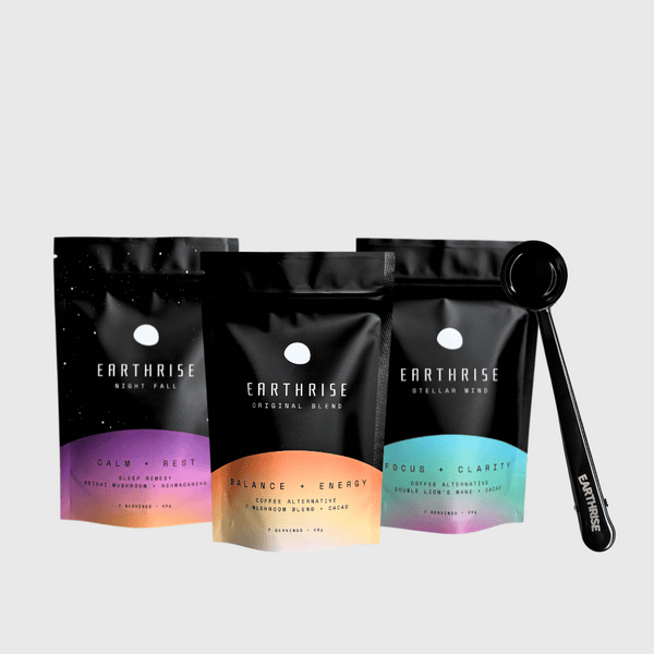 Sample bundle with black coloured spoon